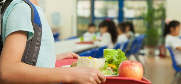 Câmara de Barcelos alarga refeições escolares às pausas letivas