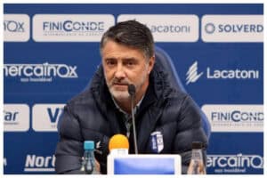 “Queremos conter a avalanche ofensiva do Benfica e tentar mandar no jogo”