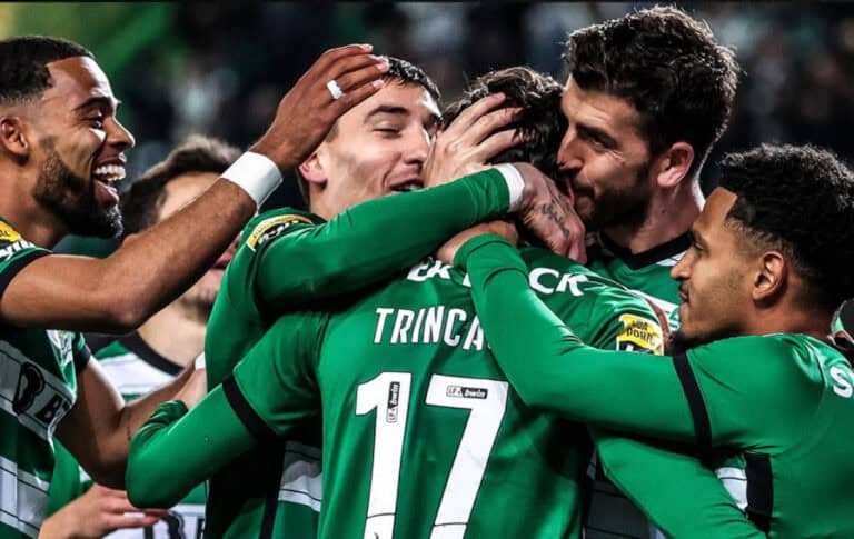 Sporting vence Estoril Praia e recupera pontos ao FC Porto