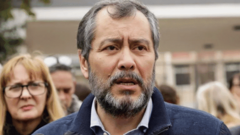 Professores recorrem à justiça para contestar serviços mínimos