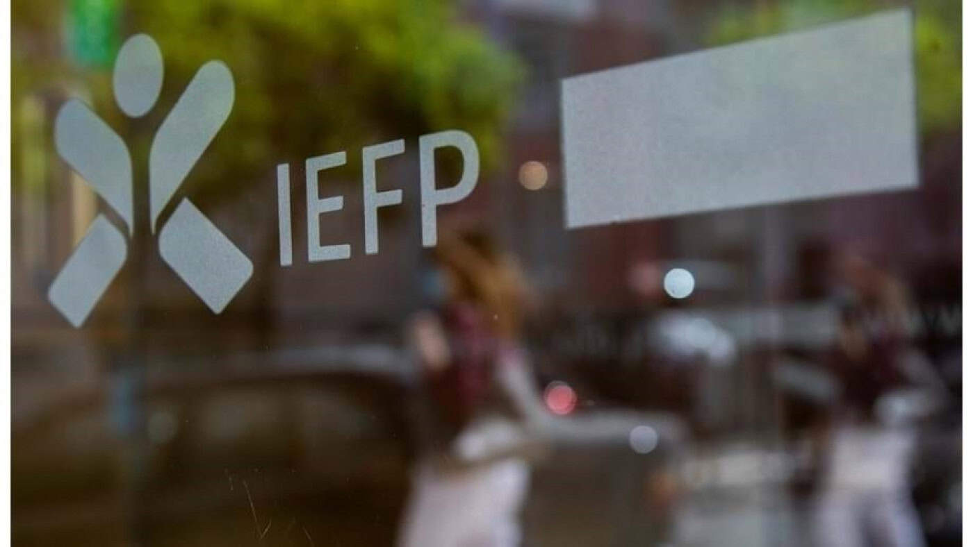 Desemprego sobe para 7,1% em janeiro, máximo desde novembro de 2020