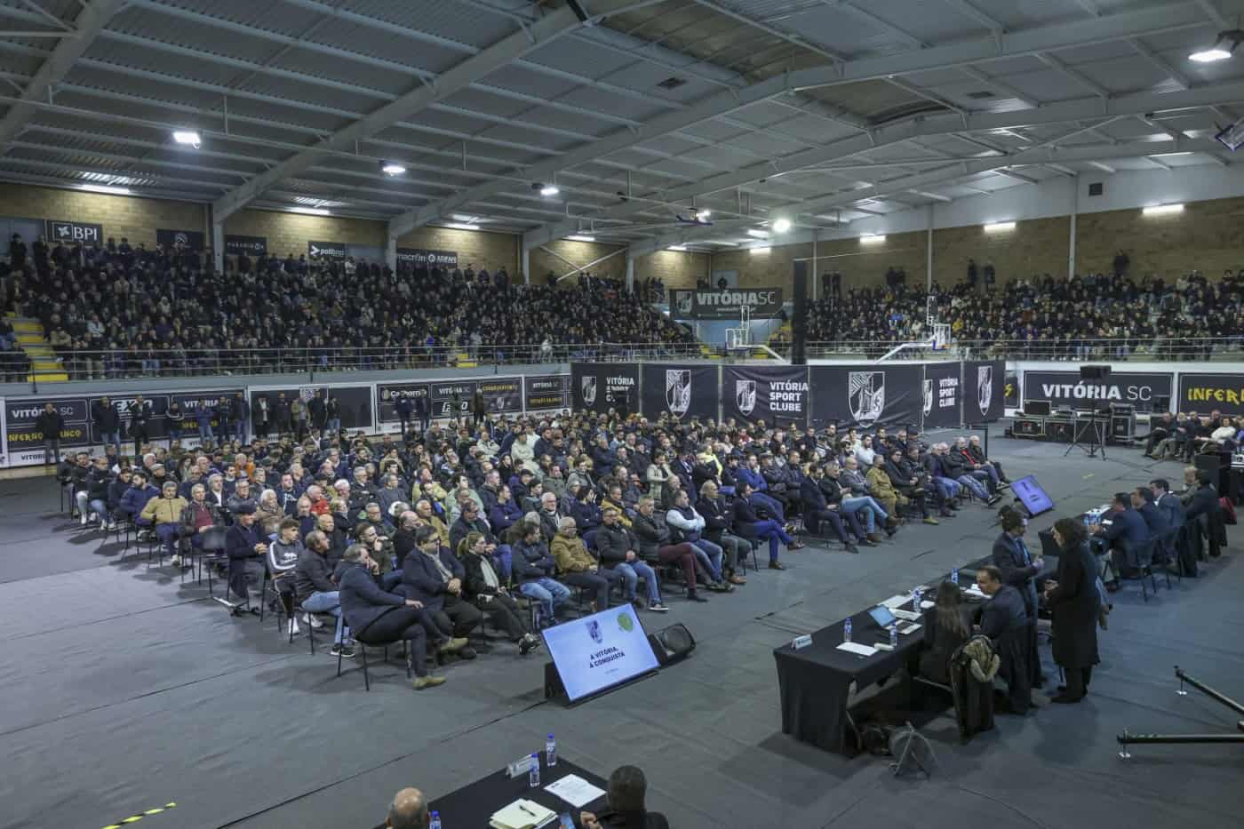 Sócios do Vitória SC aprovam venda de 46% das ações ao V Sports