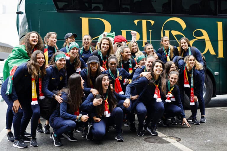 Seleção feminina prepara mundial com jogos no D. Afonso Henriques a 7 e 11 de abril