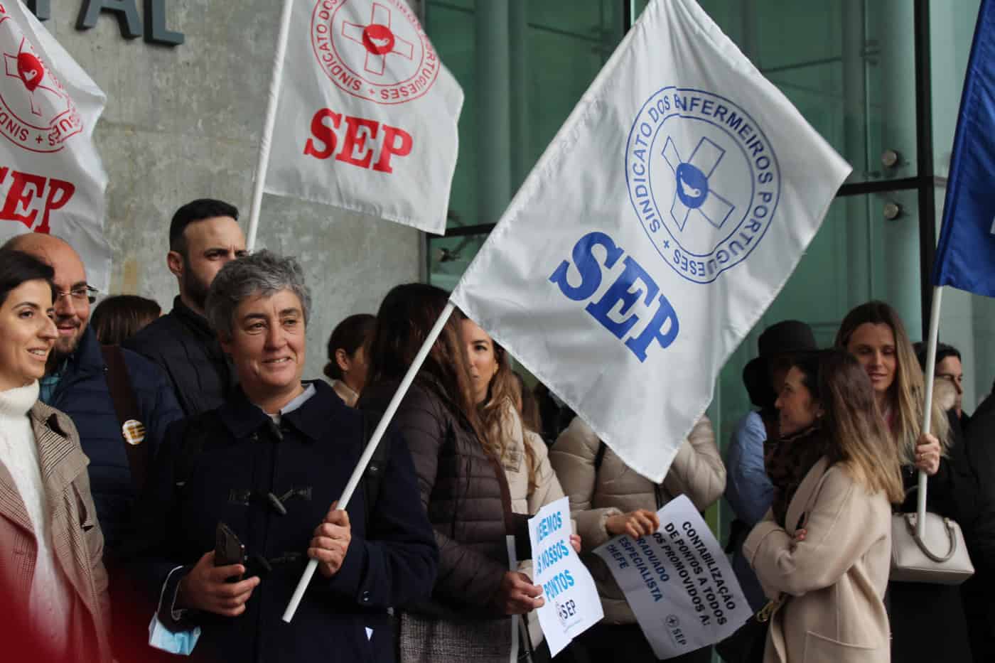 Enfermeiros do Hospital de Braga em greve. Adesão ronda os 58% esta terça-feira