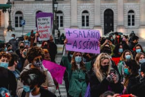 Dia Internacional da Mulher: Braga recebe marcha feminista