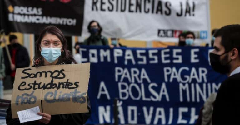 AAUMinho não vai participar na manifestação do Dia Nacional do Estudante