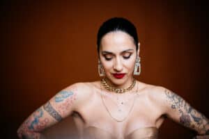 Ana Malhoa no cartaz do Enterro da Gata