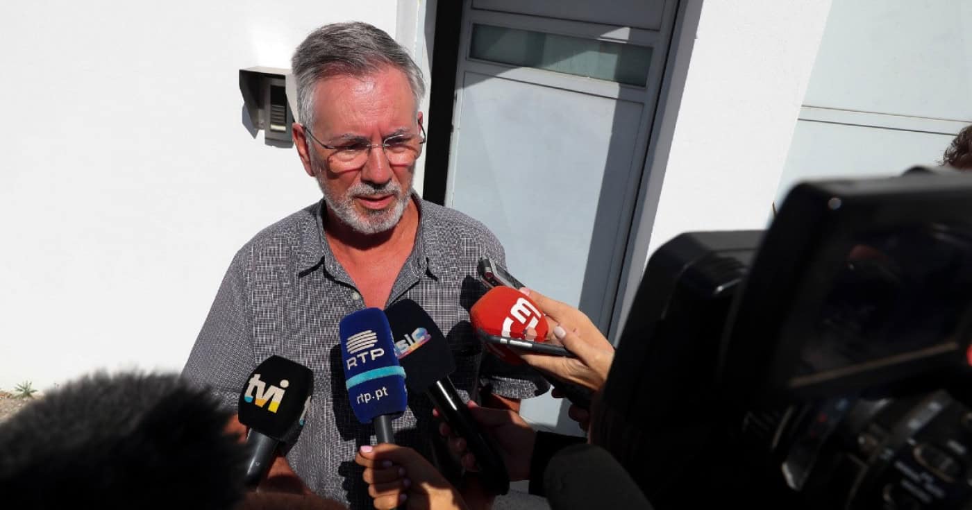 Tribunal aplica pena de cinco anos e um mês de prisão em cúmulo jurídico a Armando Vara