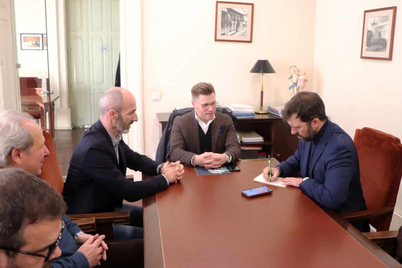 PS diz que falta de estratégia está a levar empresas a abandonar Braga