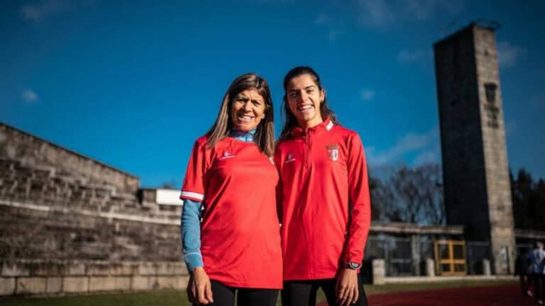 "No tempo da minha mãe a aldeia fazia comentários negativos. Hoje é o contrário"