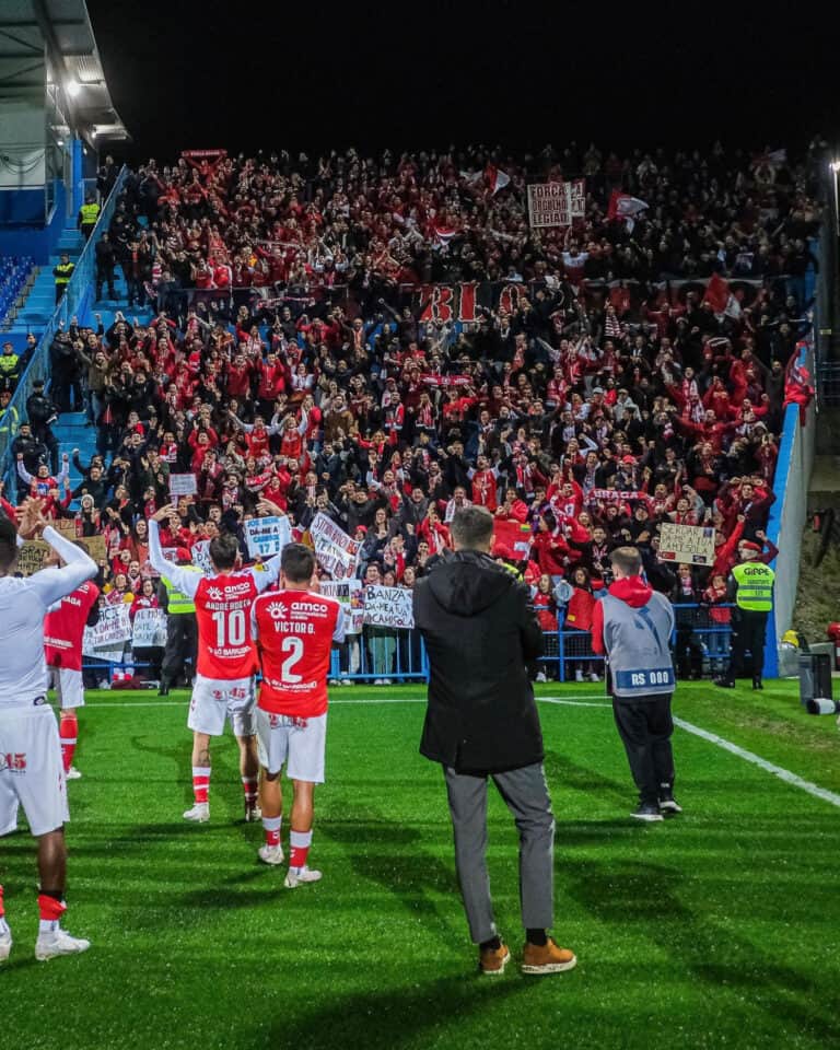 Braga goleia Vizela e recebe FCP mais confortável