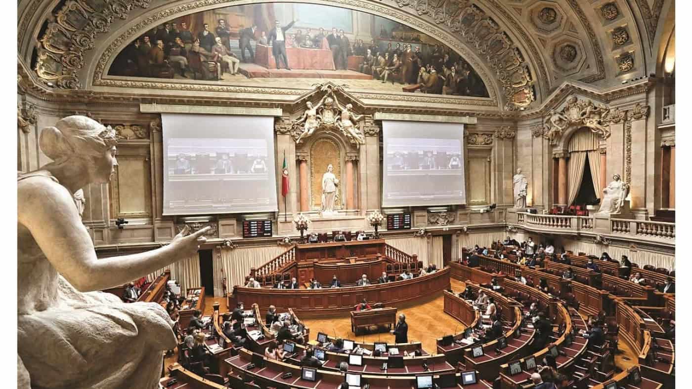 Habitação: PS viabiliza todos os diplomas do PSD para discussão na especialidade