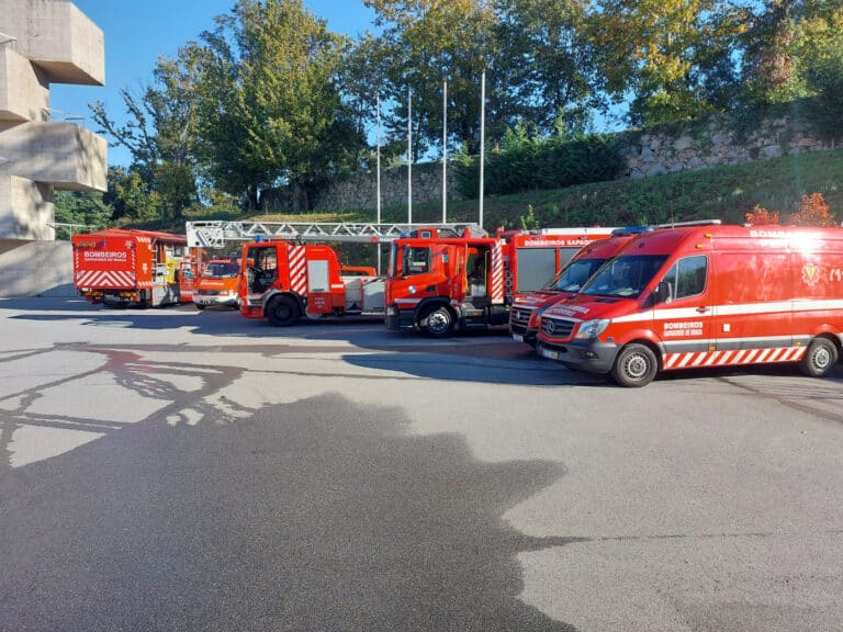 Braga envia para Moçambique viatura de combate a incêndios