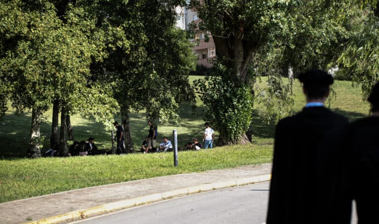 Alunos do Superior pedem mais apoios de emergência