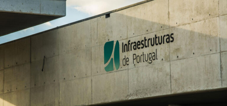 Sindicatos convocam greve na Infraestruturas de Portugal para 06 de abril
