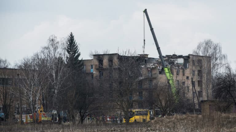 Estimativa aponta para necessidade de 381 mil ME para reconstrução da Ucrânia