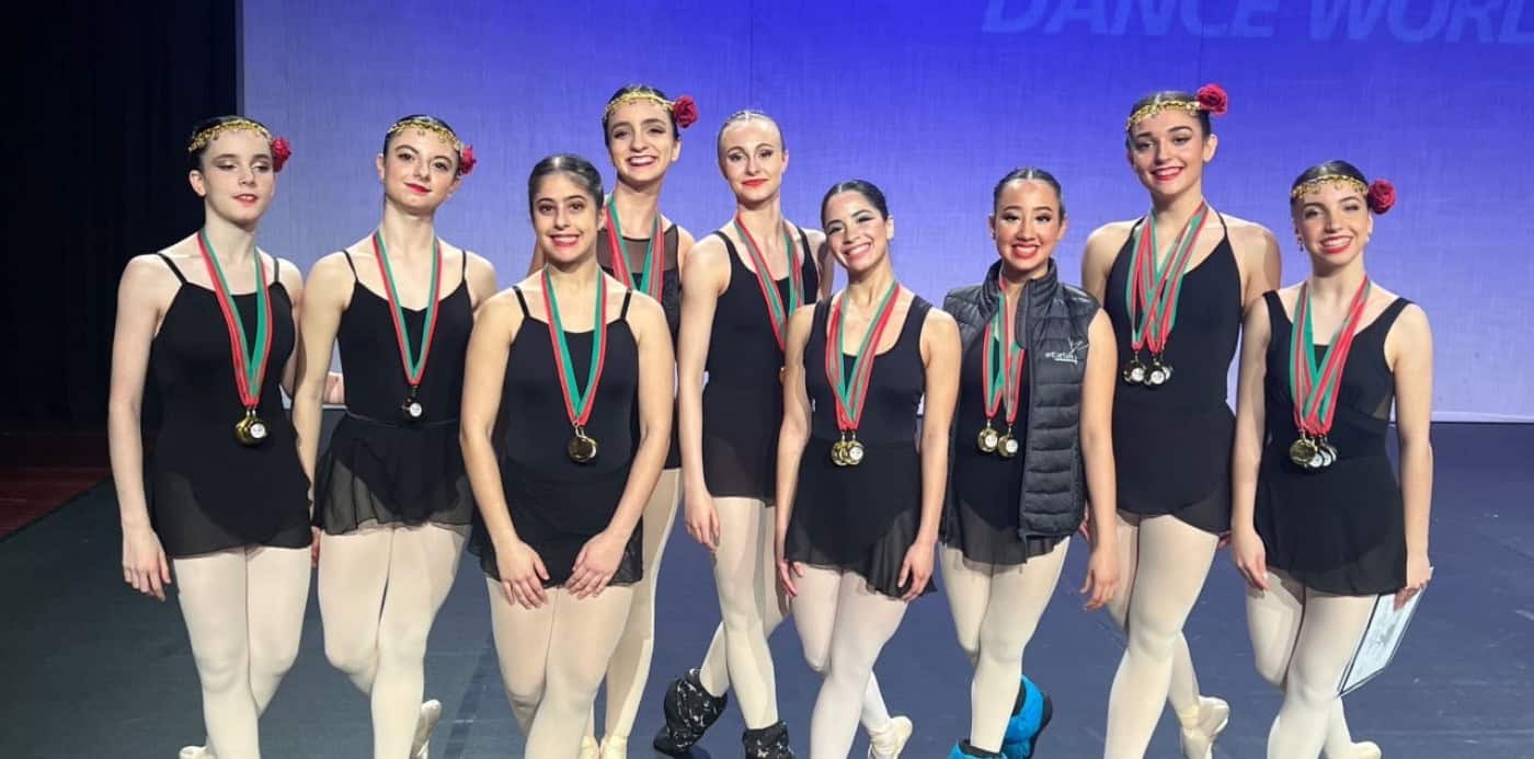 Ent'Artes conquista 30 medalhas nas semifinais do mundial de dança