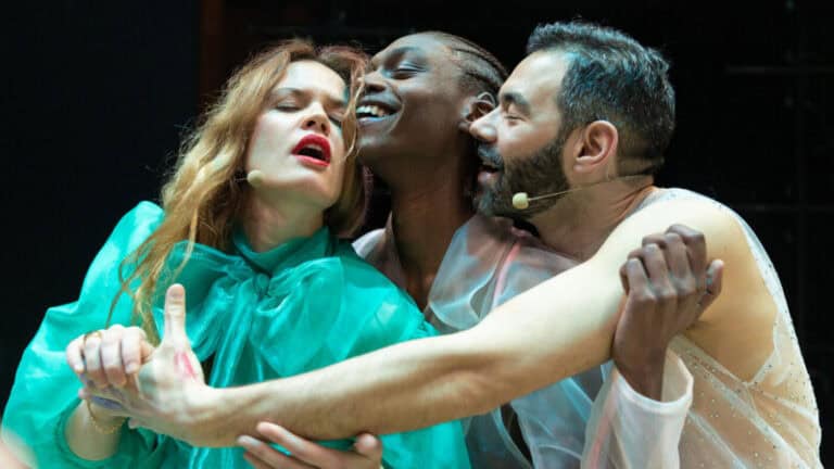 SillySeason apresenta 'O Rei Édipo' no Theatro Circo