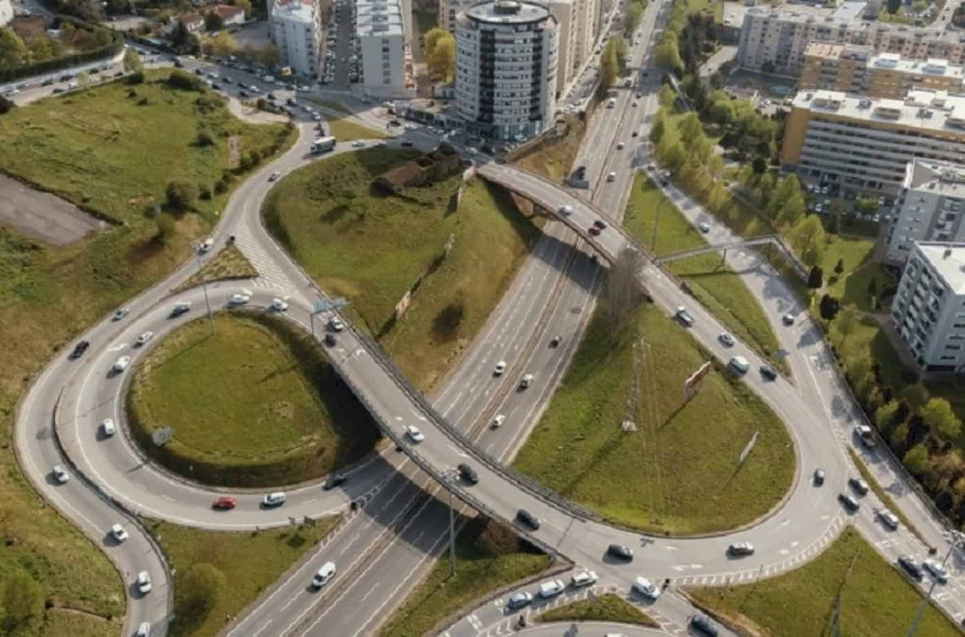 PS critica atraso na obra do Nó de Infias; Câmara fala em “circo mediático”