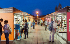Reconversão da Feira do Livro de Braga em destaque no Praça do Município