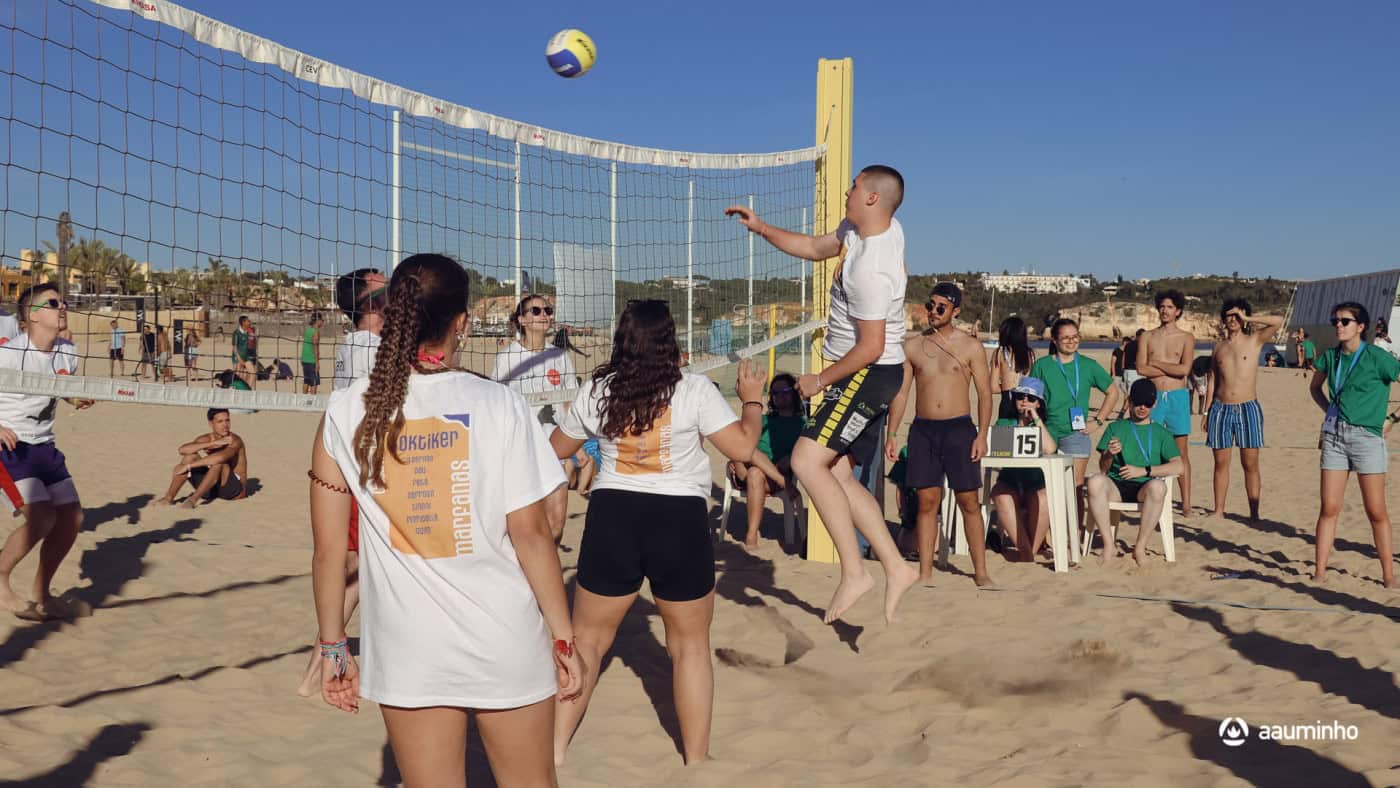 Modalidades coletivas em destaque na Gata na Praia