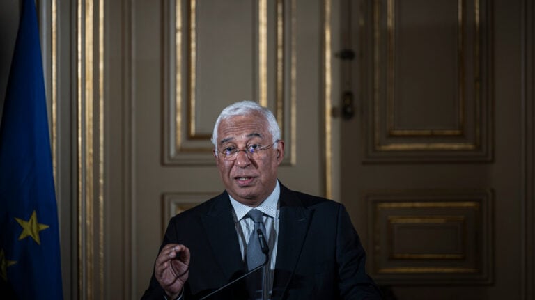 Costa na Coreia do Sul para captar novos investimentos e promover “sinergias” empresariais&nbsp;