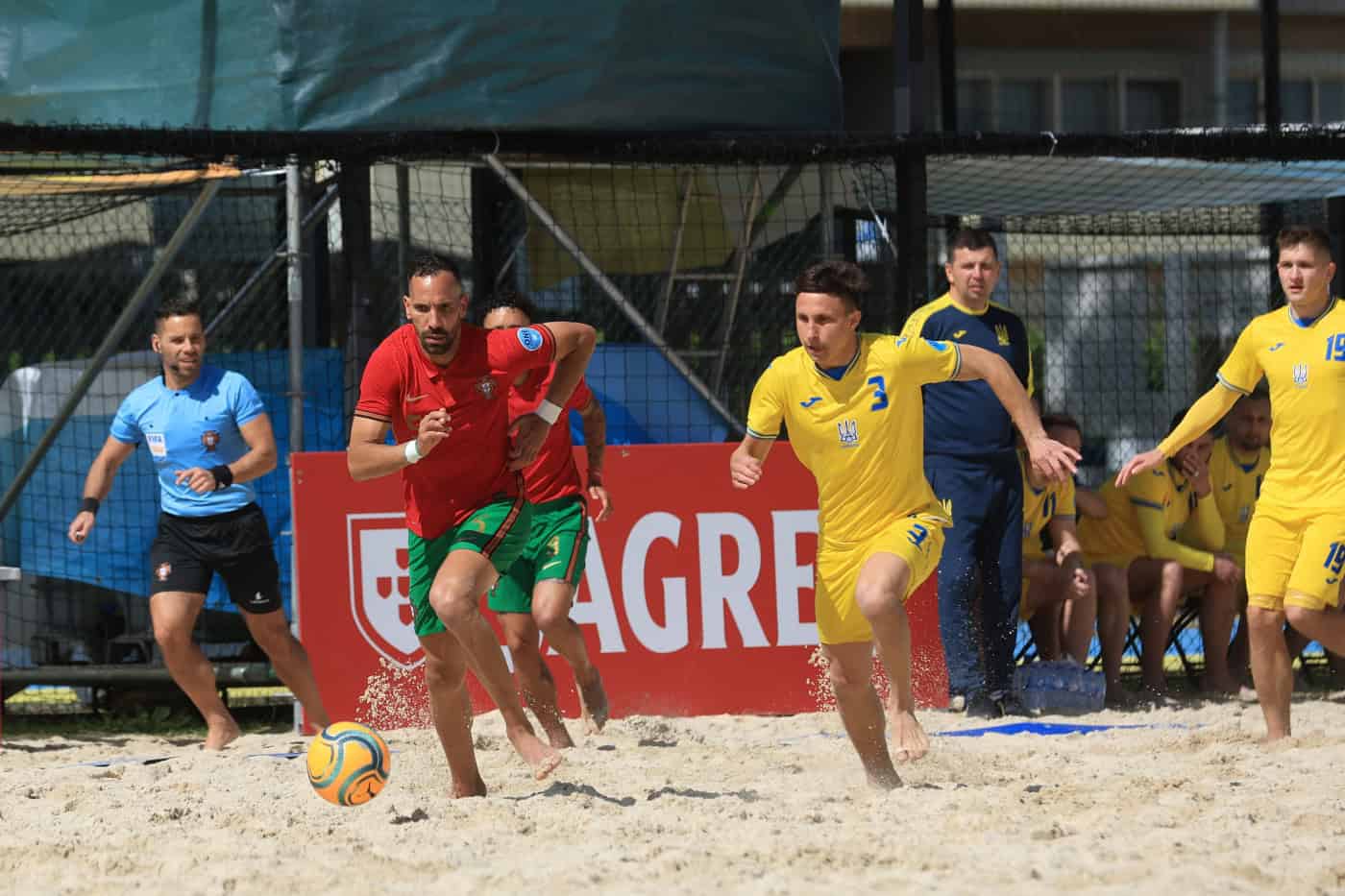 Futebol de praia. Portugal vence Ucrânia em Braga