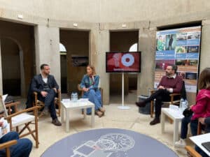 A Garota Não,&nbsp;Surma e First Breath After Coma nos Banhos Velhos