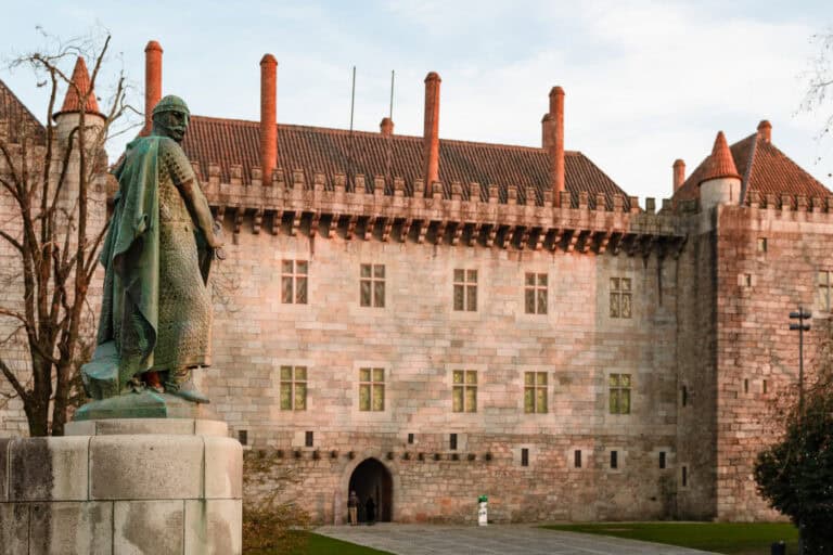 Braga e Guimarães contra a centralização da gestão de museus e monumentos