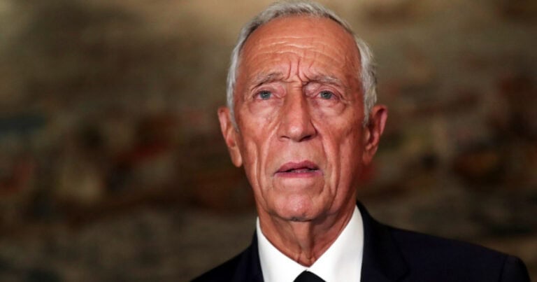 PR veta decreto da eutanásia e pede ao parlamento que clarifique dois pontos