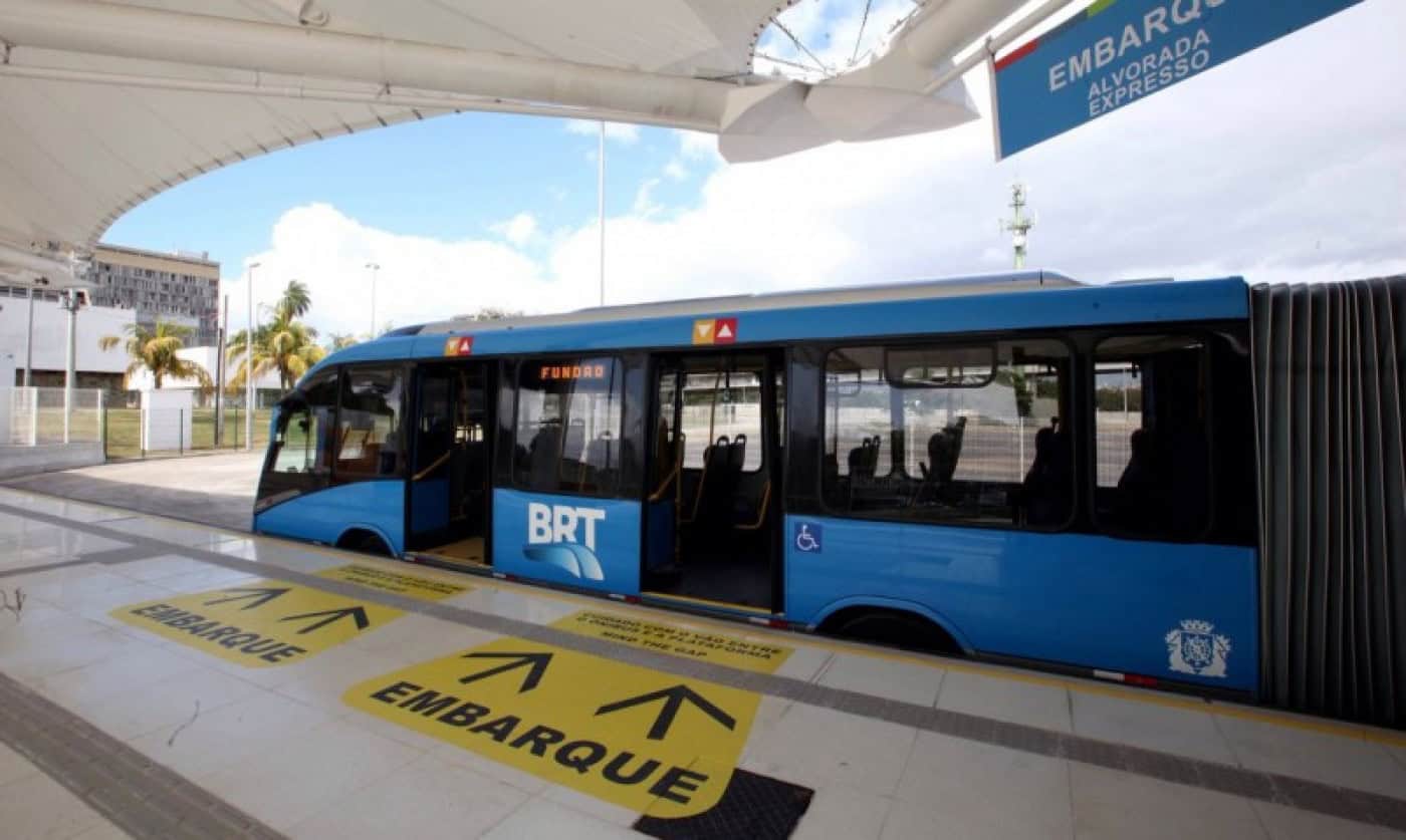 BRT em funcionamento em 2025? Comentadores do Praça do Município estão céticos