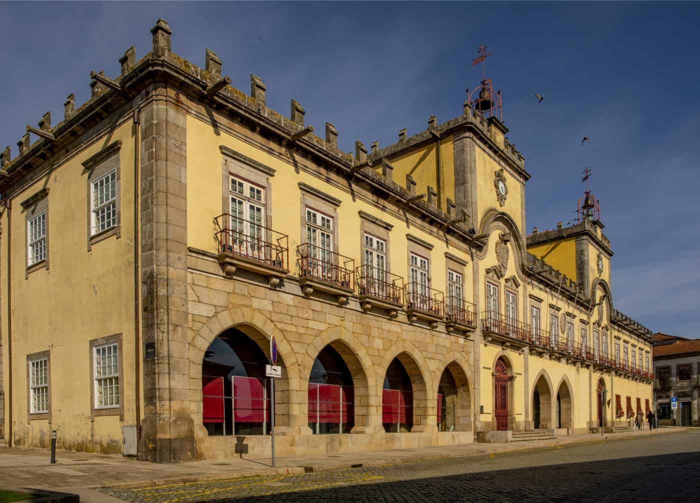Barcelos com sessão solene da Assembleia Municípal às 15H