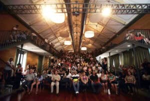 Partidos fundadores da democracia debatem importância da liberdade no Liceu Sá de Miranda