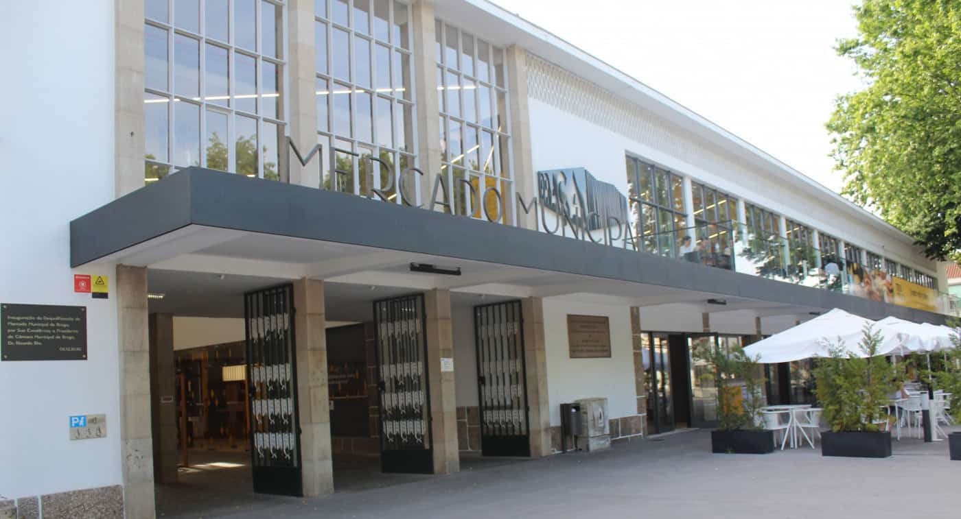 [In]segurança no Mercado Municipal provoca troca de galhardetes na reunião de executivo