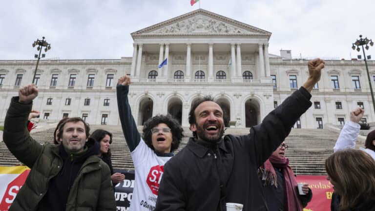 Professores em greve às provas de aferição a partir de hoje, sem serviços mínimos&nbsp;