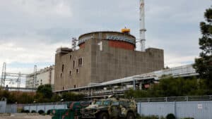 AIEA "extremamente" preocupada com segurança da central nuclear ucraniana de Zaporijia