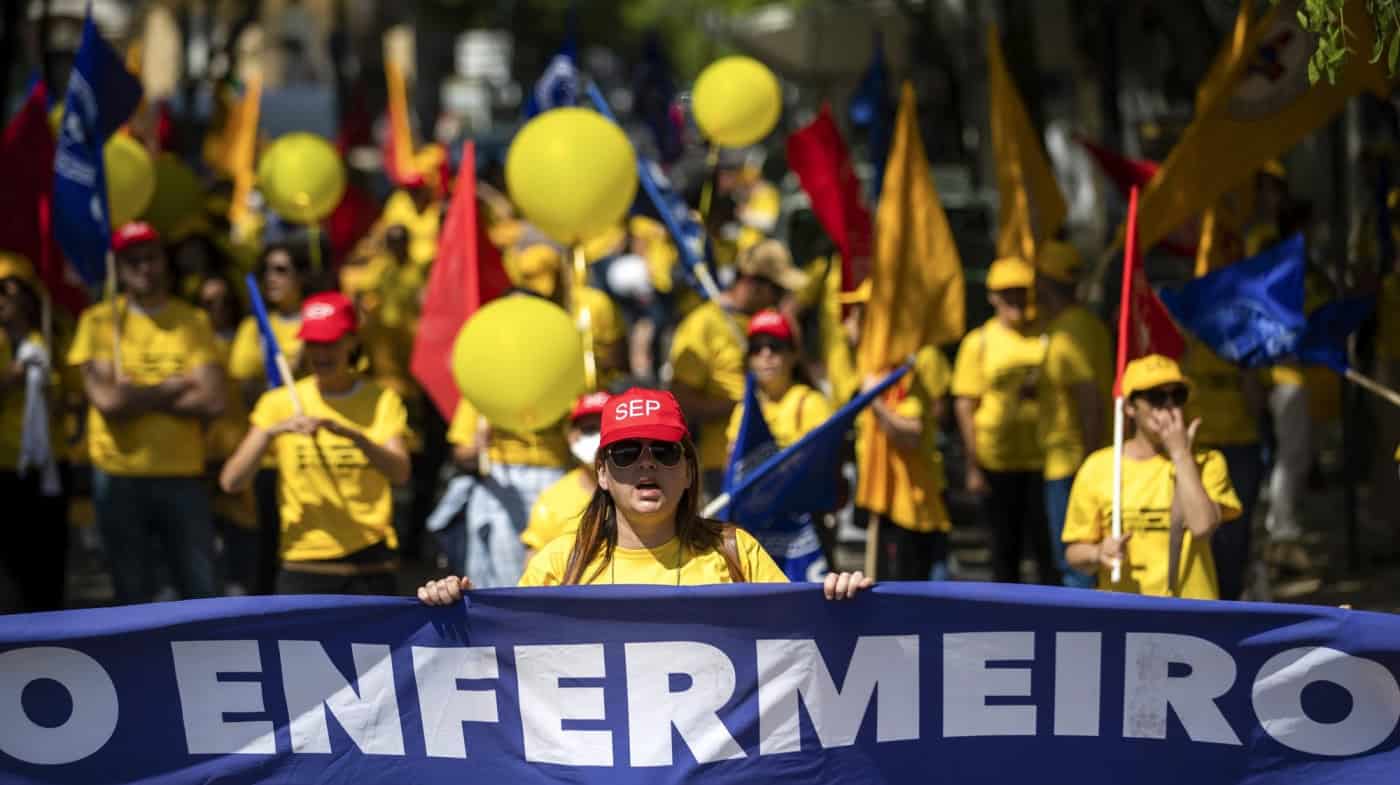 Enfermeiros assinalam Dia Internacional com greve para exigir mais direitos