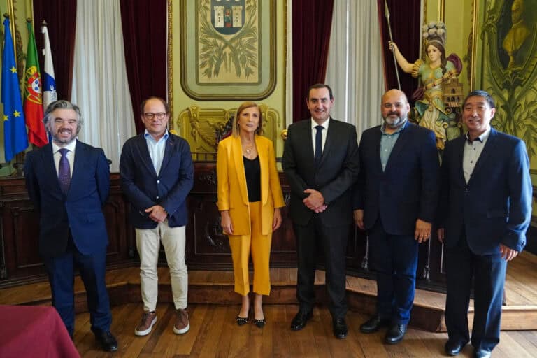 Câmara de Braga assina protocolo de cooperação com São José dos Campos