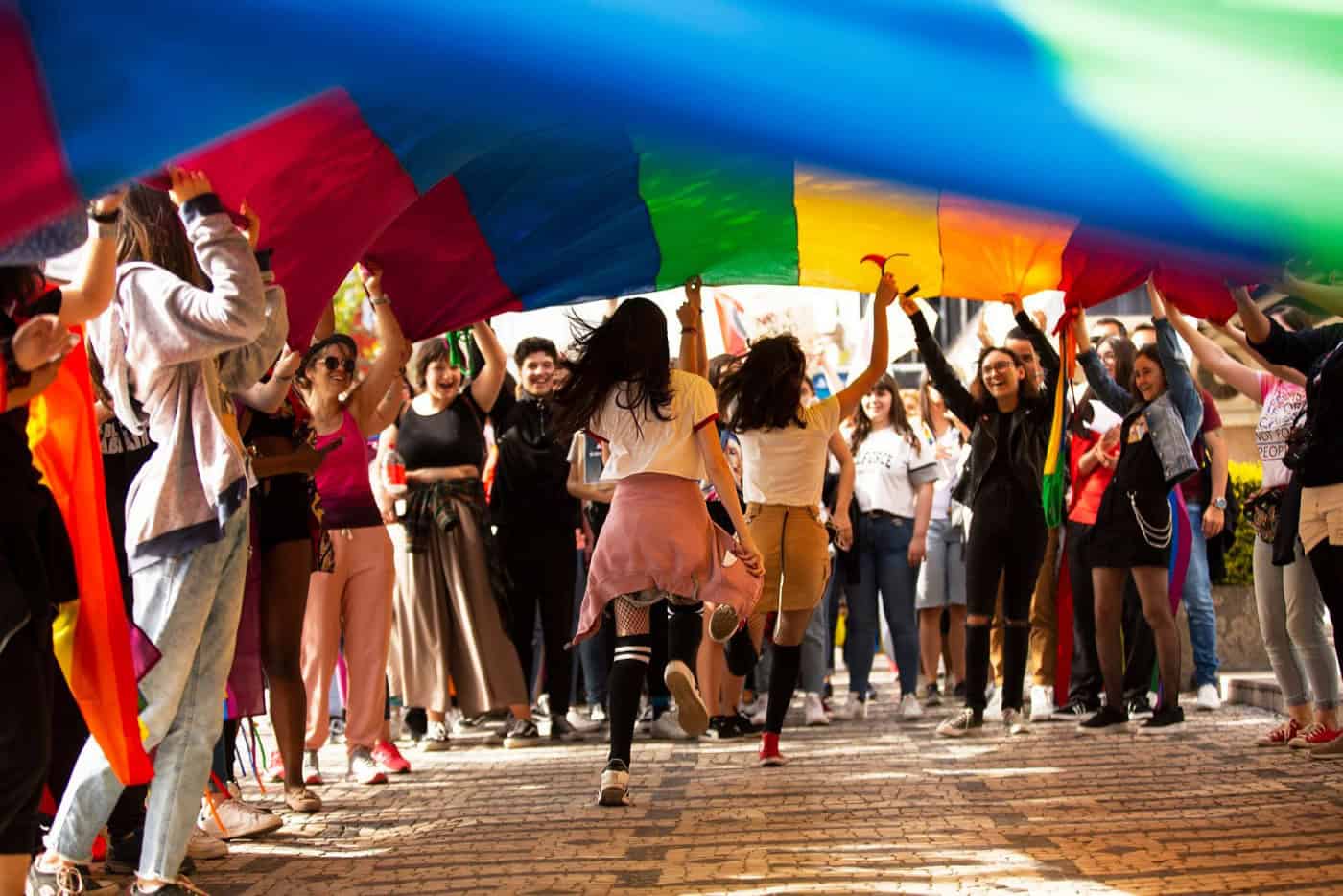 "A felicidade não deve ser negada a ninguém e é chegada a hora de garantir a igualdade de direitos"