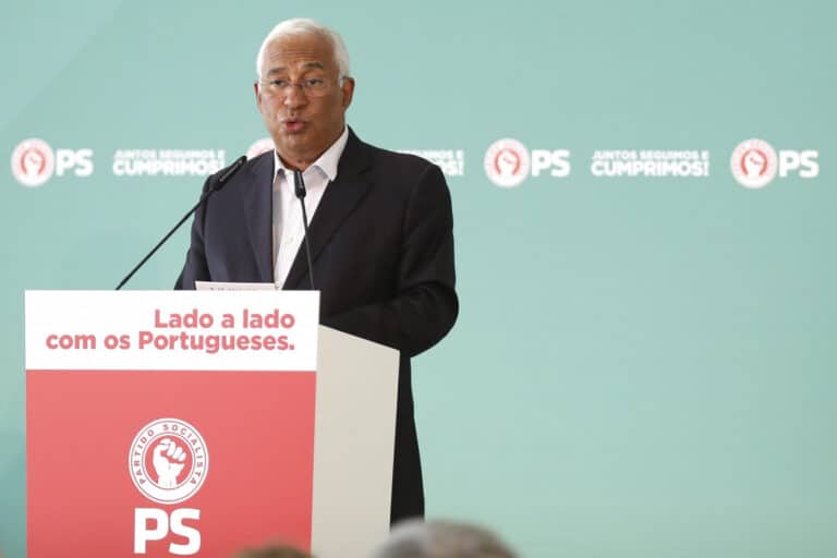 Políticos têm de respeitar o que os portugueses decidiram nas eleições&nbsp;