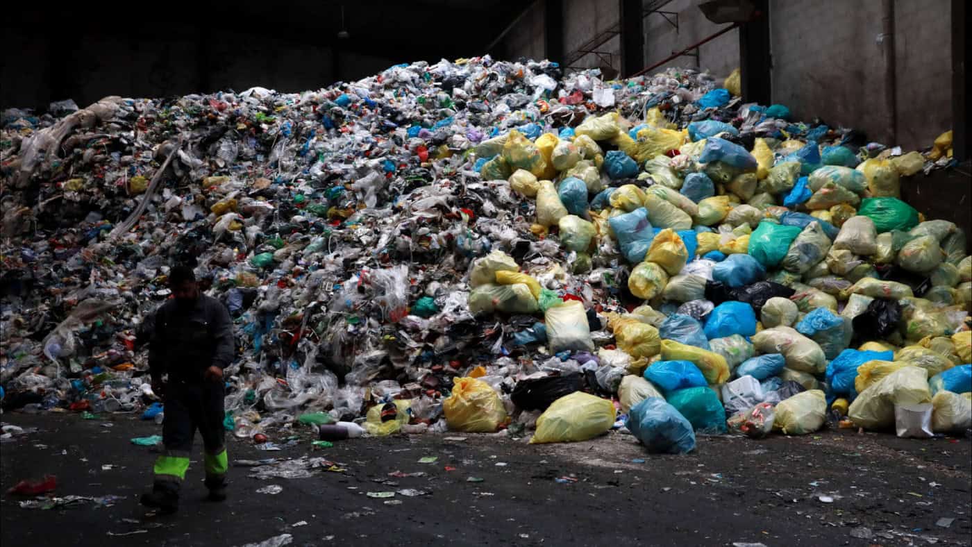 Dia Mundial do Ambiente: Portugal diminuiu emissões mas falhou nos resíduos