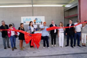 Projeto de lavagem de automóveis quer capacitar e integrar utentes da CERCI