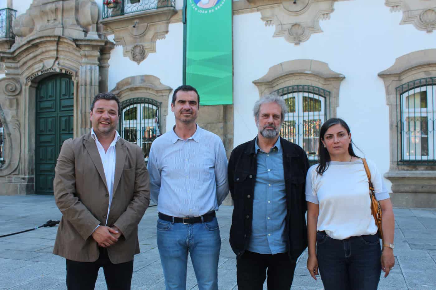 Feio acusa Comissão de Urbanismo de vetar a sua participação. Joaquim Barbosa diz que reunião foi pública