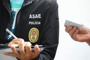 Apreendidas 20.000 peças usadas de viaturas em fiscalização da ASAE a operador online