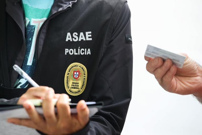 Apreendidas 20.000 peças usadas de viaturas em fiscalização da ASAE a operador online