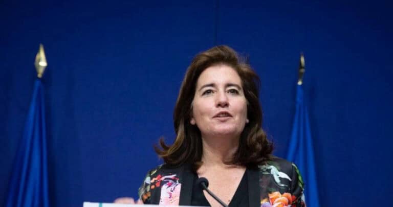 Jovens qualificados: Governo anuncia apoio à contratação com salário mínimo de 1.320 euros&nbsp;