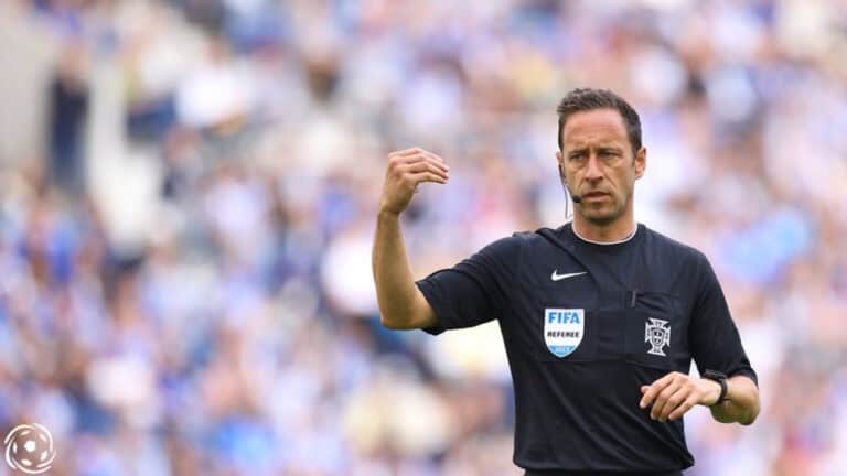 Artur Soares Dias foi o melhor árbitro português de futebol de 2022/23&nbsp;