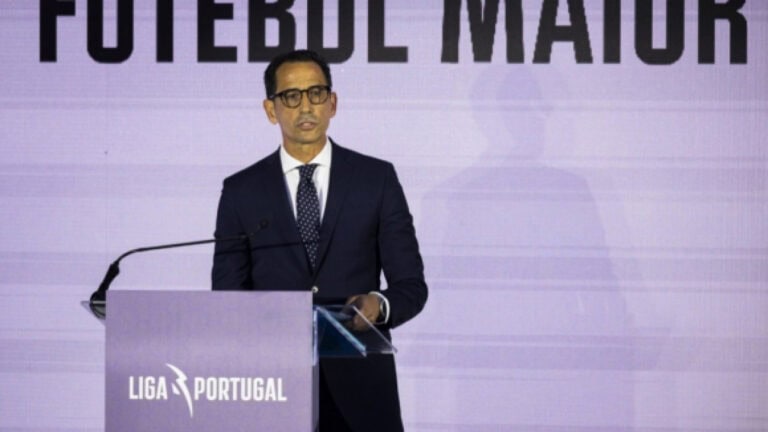 Pedro Proença diz que processo que envolve Mário Costa "é um caso de polícia"