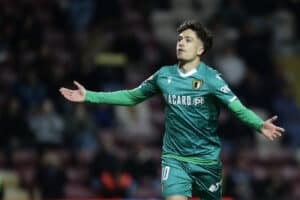 Médio do FC Famalicão eleito jovem jogador do ano