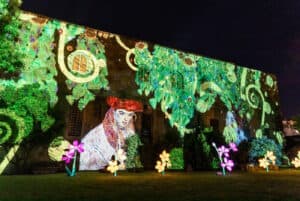 Museu de Alberto Sampaio recebe "viagem luminosa" pelas obras de&nbsp;Monet e Klimt